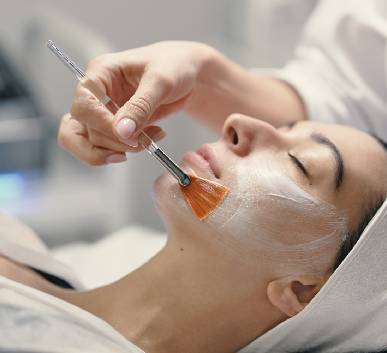 Deep Cleaning Facial